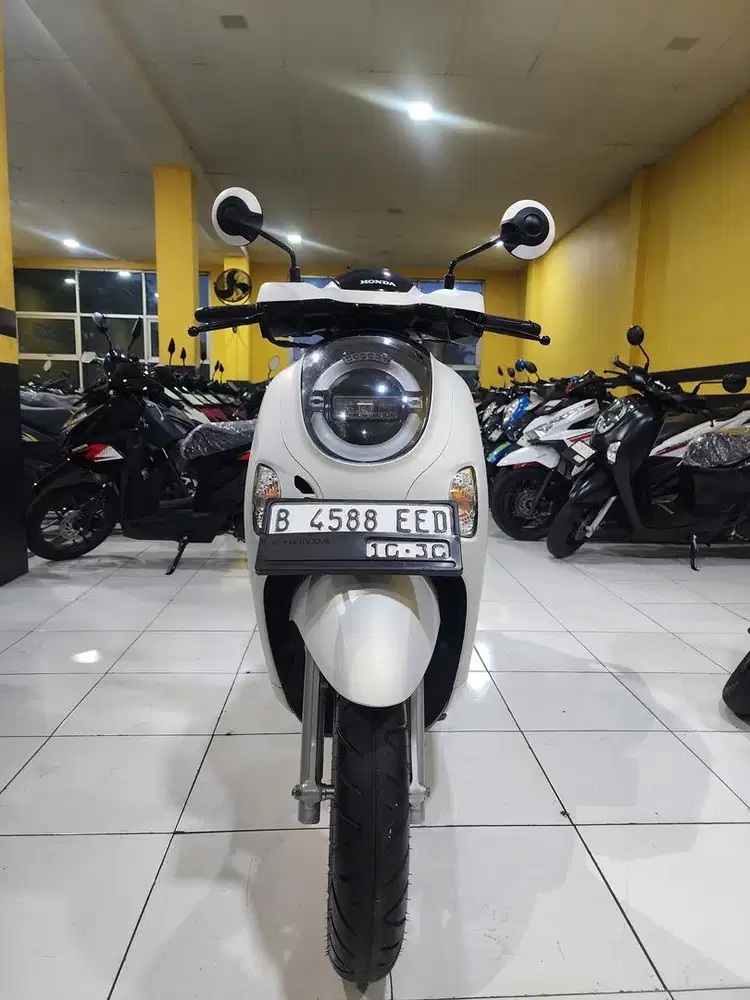 HONDA SCOOPY PRESTIGE 2025