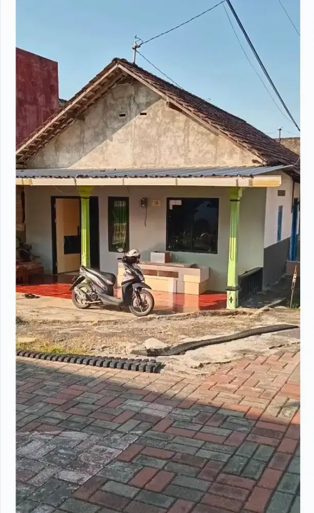 Dijual Tanah UNS 2 muka L:196m
