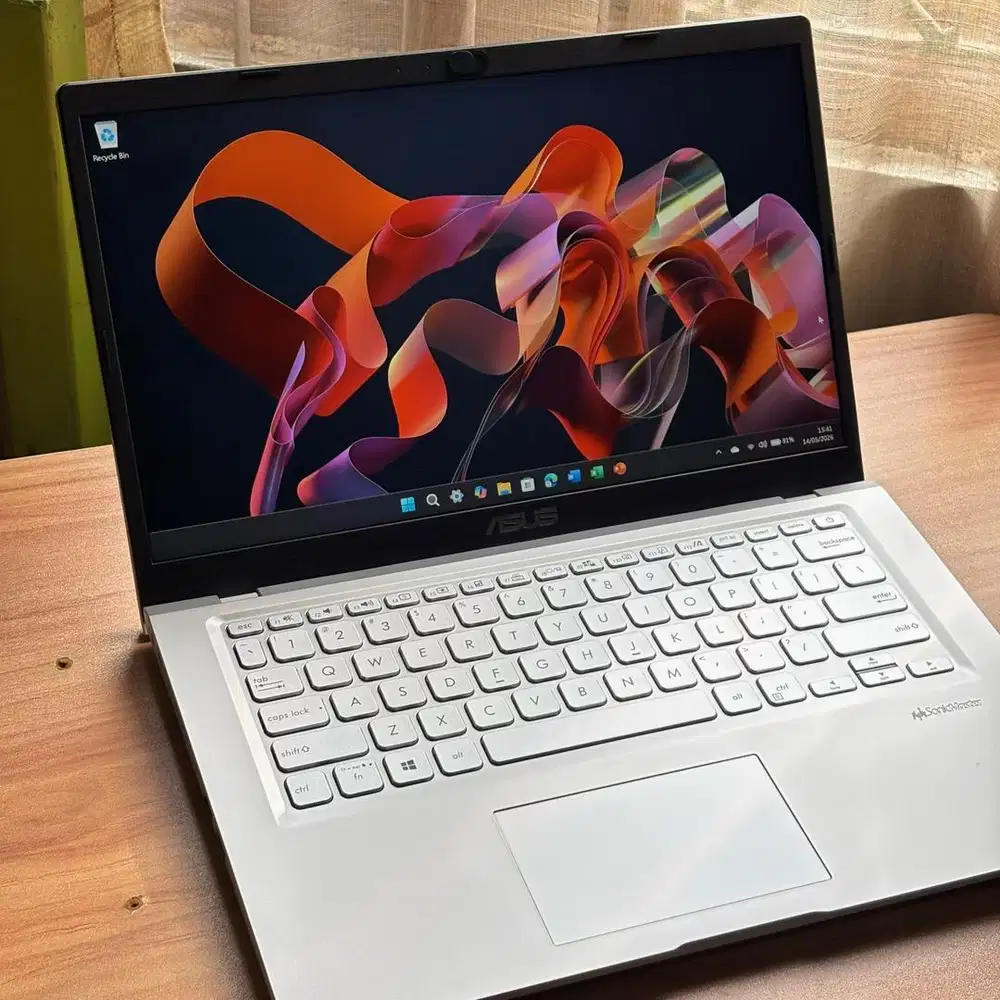 Laptop Asus Vivobook M415DA 12/256Gb Fullset Mulus