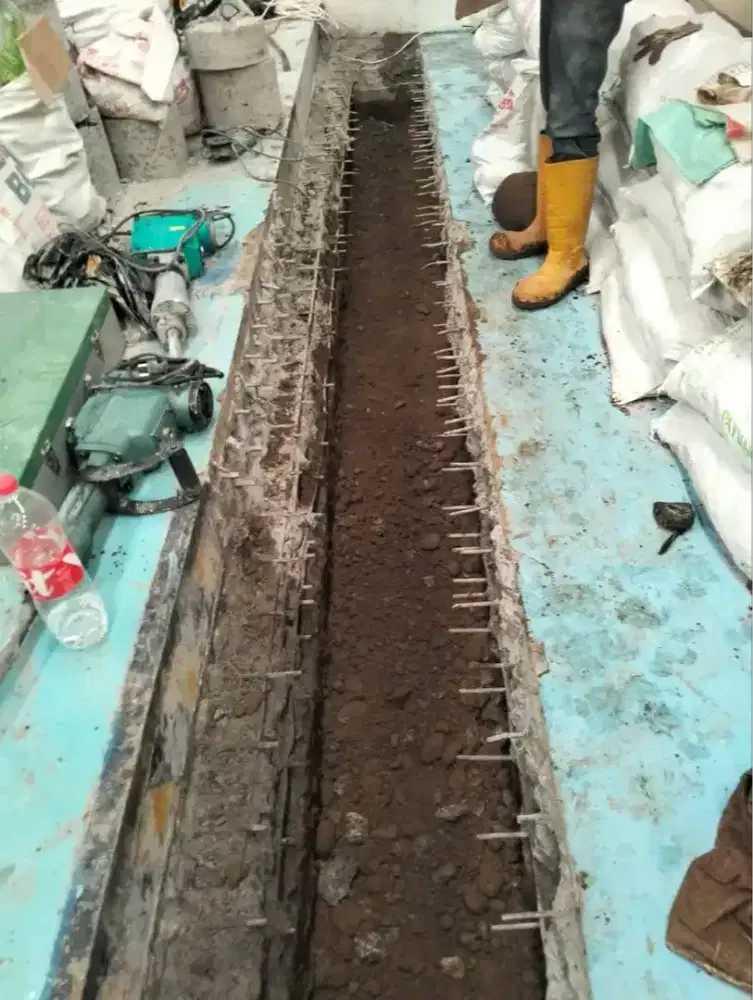Menerima jasa tukang bangunan Dan jasa tukang bobok beton