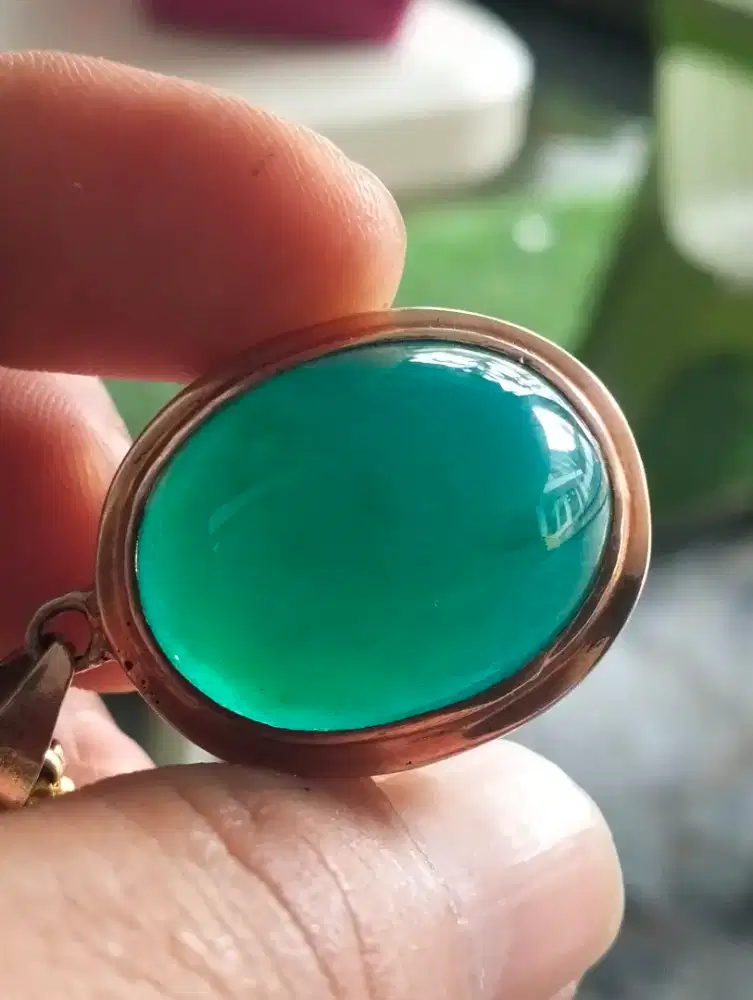 Bacan palamea  liontin