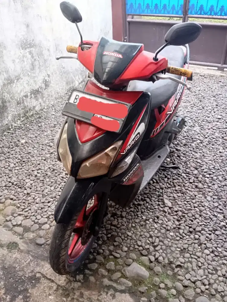 Dijual Vario karbu 2010 Komplit jreenggg