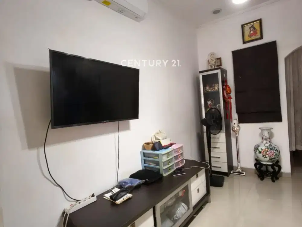 Rumah Full Renovasi 2 Lantai Di Metland Menteng Cakung 4 KT
