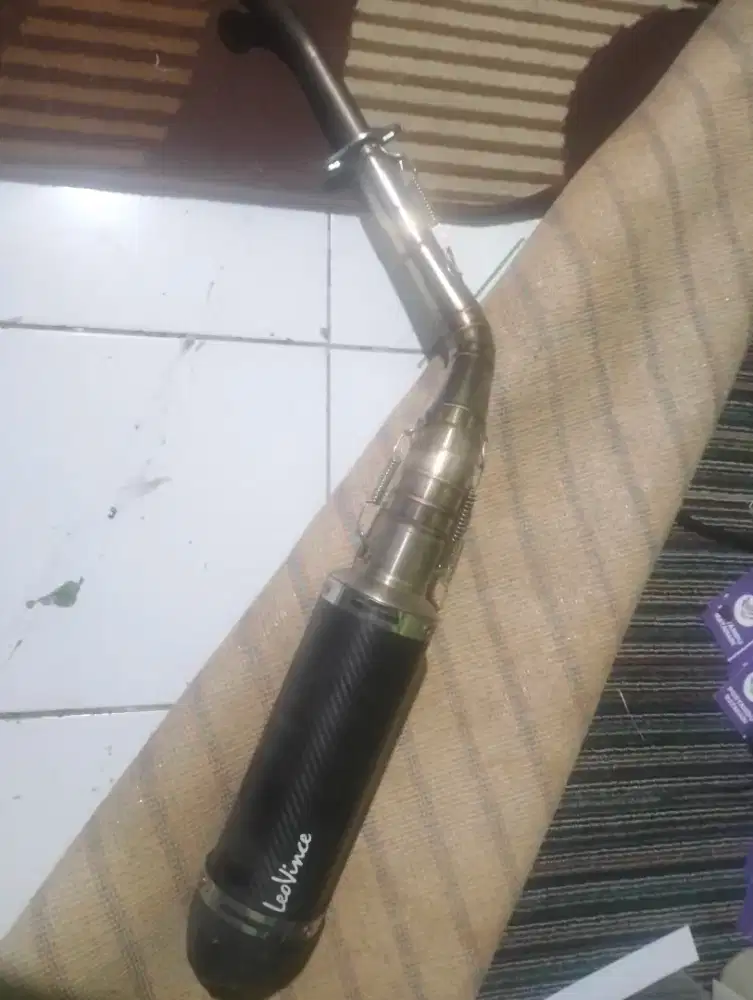 Knalpot aerox merk leovince
