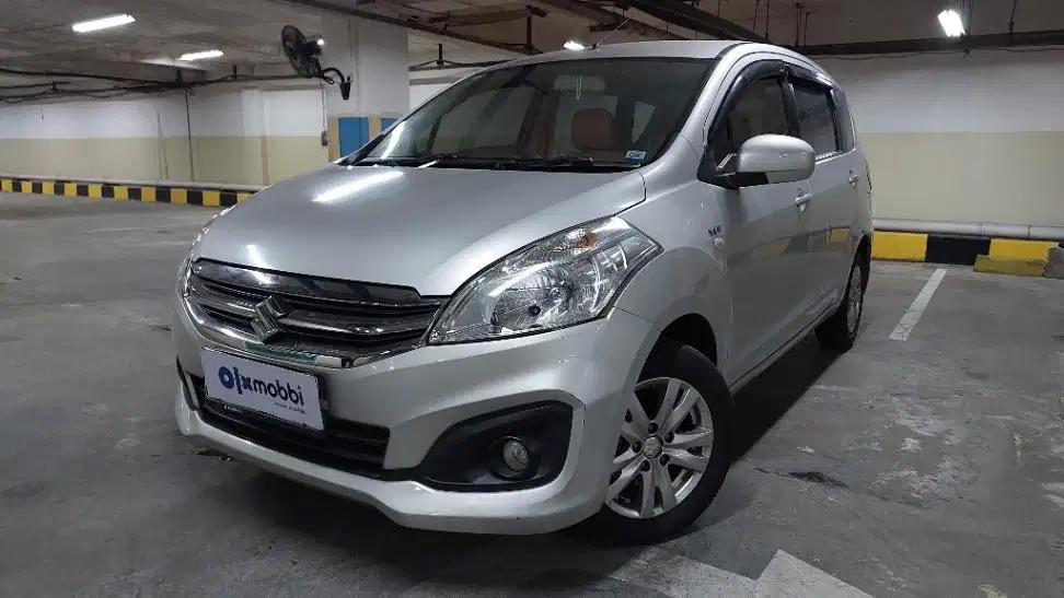DP MURAH Suzuki Ertiga 1.4 GL Bensin-MT 2016 Abu CAECD