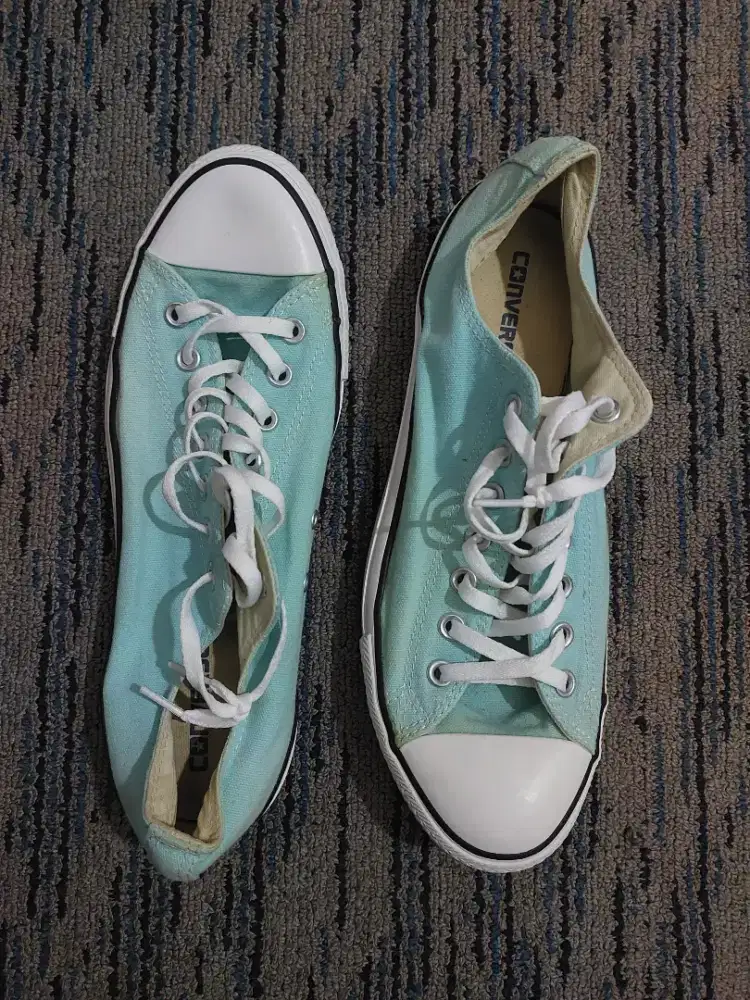 SEPATU CONVERS SECOND