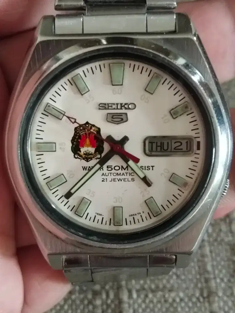 Jam Seiko 5 Automatic White Dial Cal 7S26