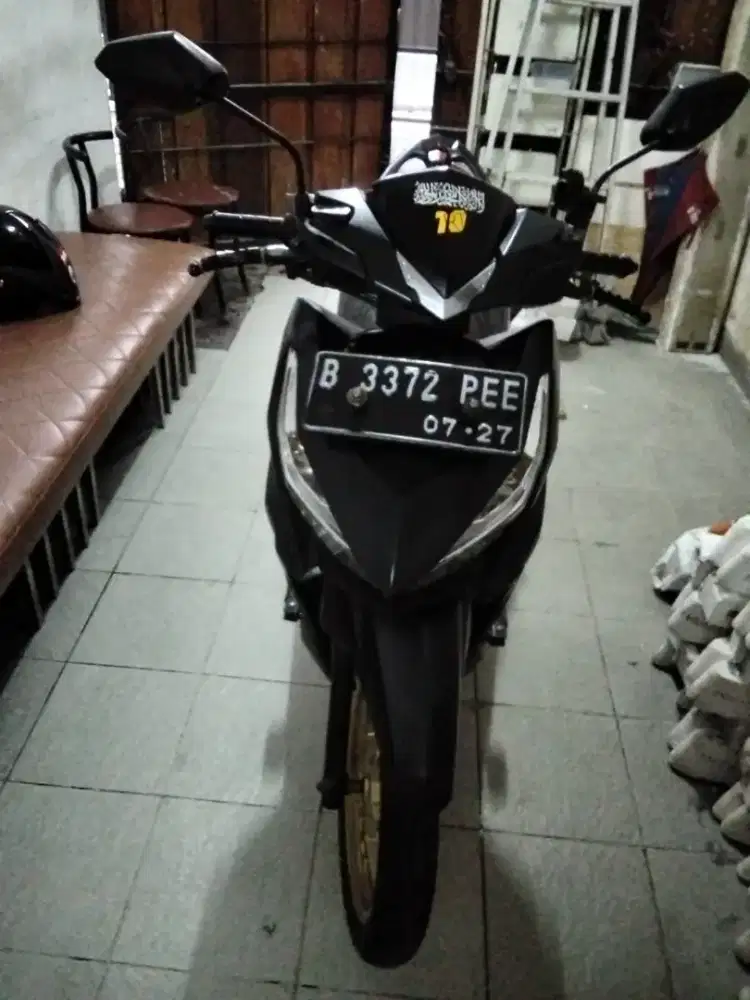 Vario 150cc 2017 Pajak idup Surat komplit mulus..