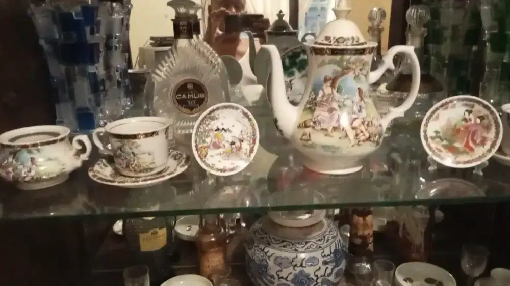 TEA SET KERAMIK KUNO