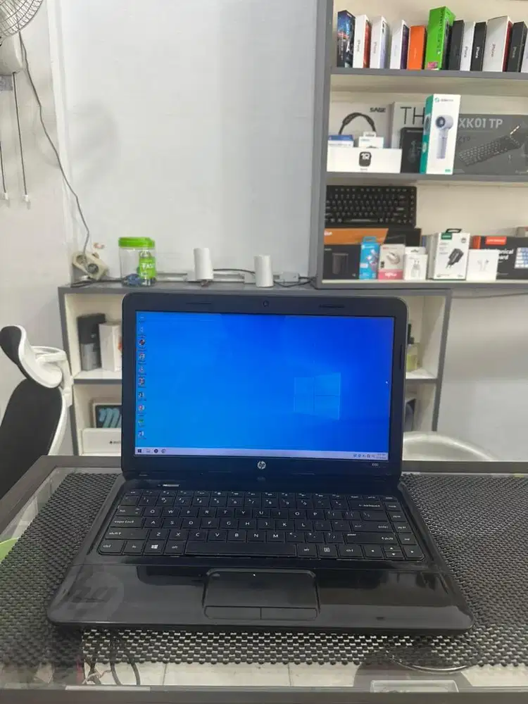 Laptop Hp 1000 RAM 4GB Hardisk 320GB