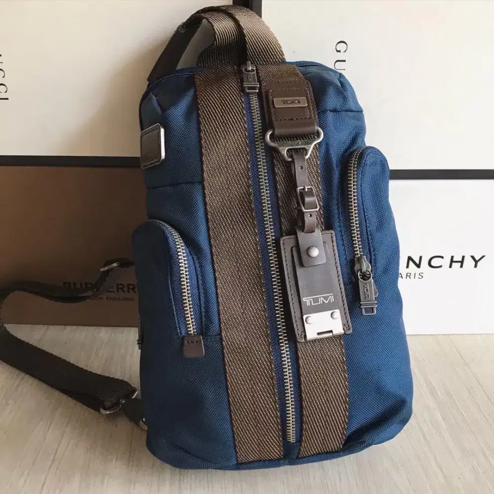 TUMI Alpha Bravo Monterey  sling bag crossbody tas original brand