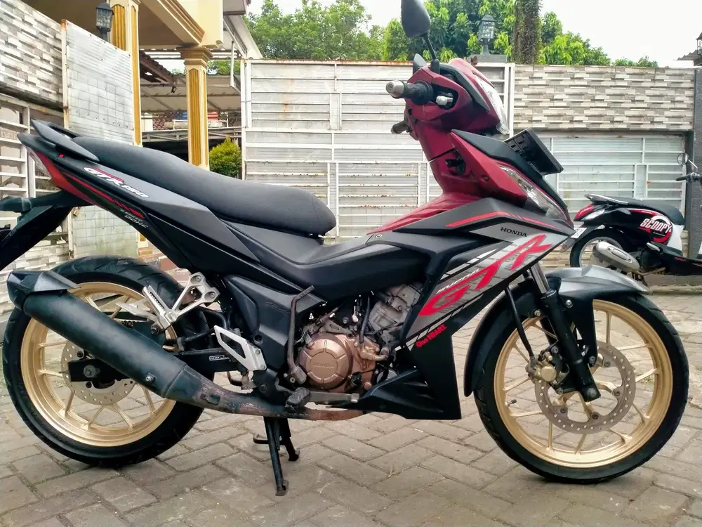 Honda GTR 150 lengkap sehat mesin segel keterangan detail dibawah