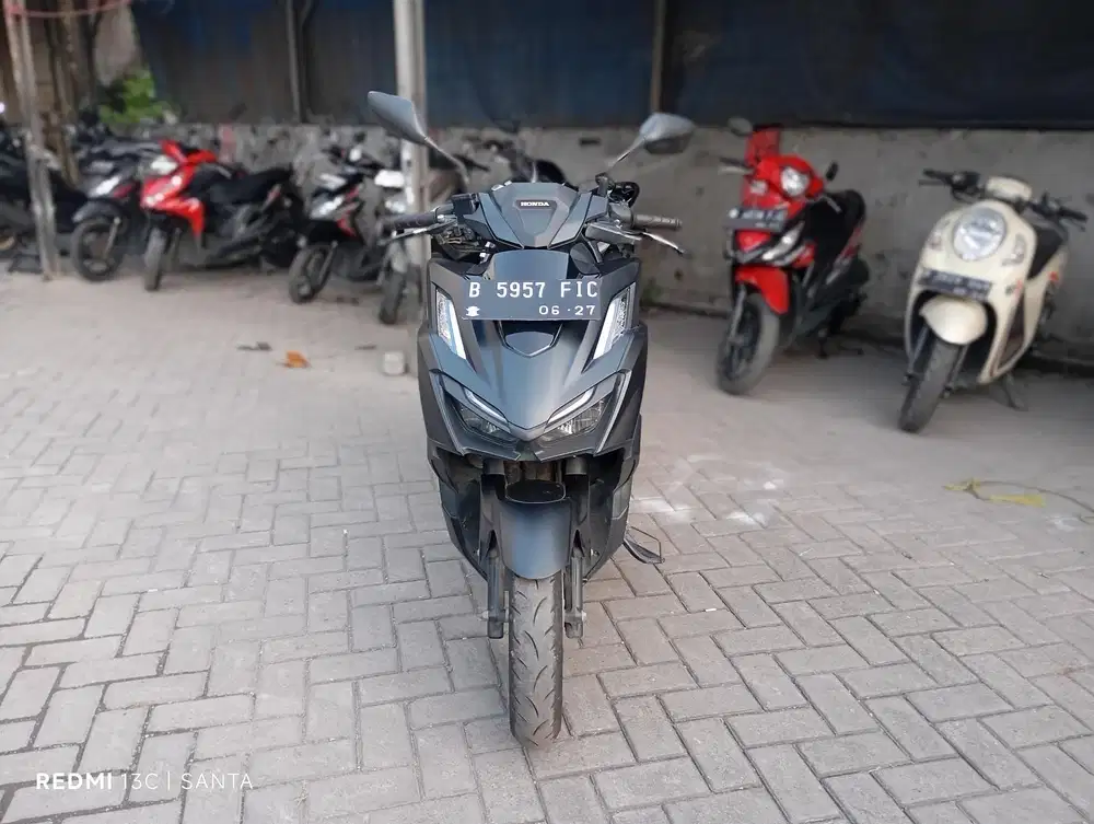 Vario 160 tahun 2022. Ss lengkap