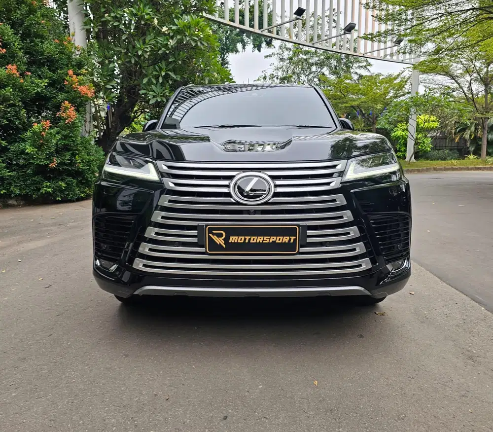 (7 Seater) Lexus LX600 2025 Luxury F Sport low km lx 600
