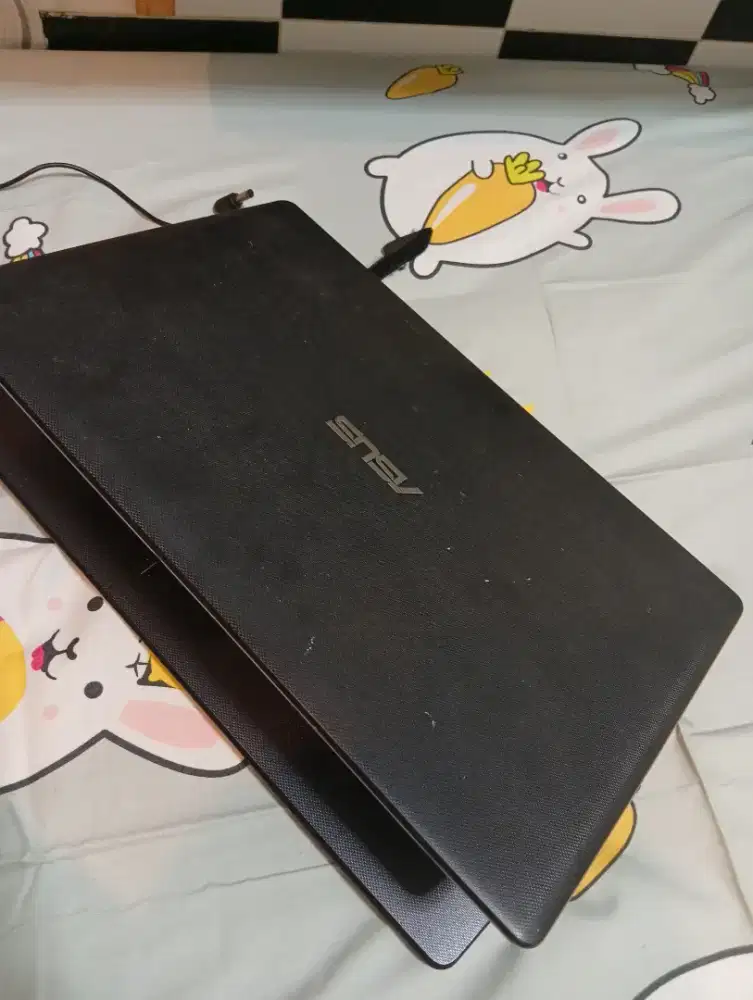 Dijual laptop Asus