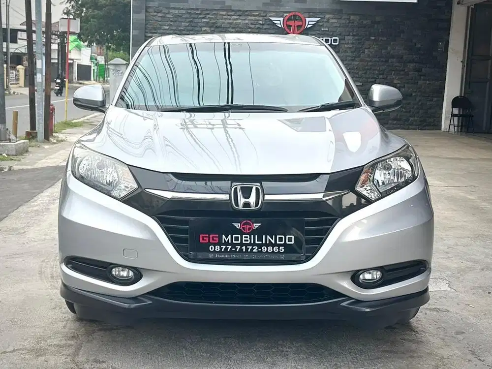 Honda HRV 1.5 E CVT Automatic Th 2016