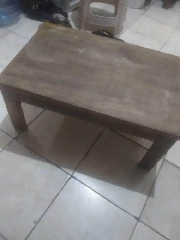 Meja kayu lesehan serba guna
