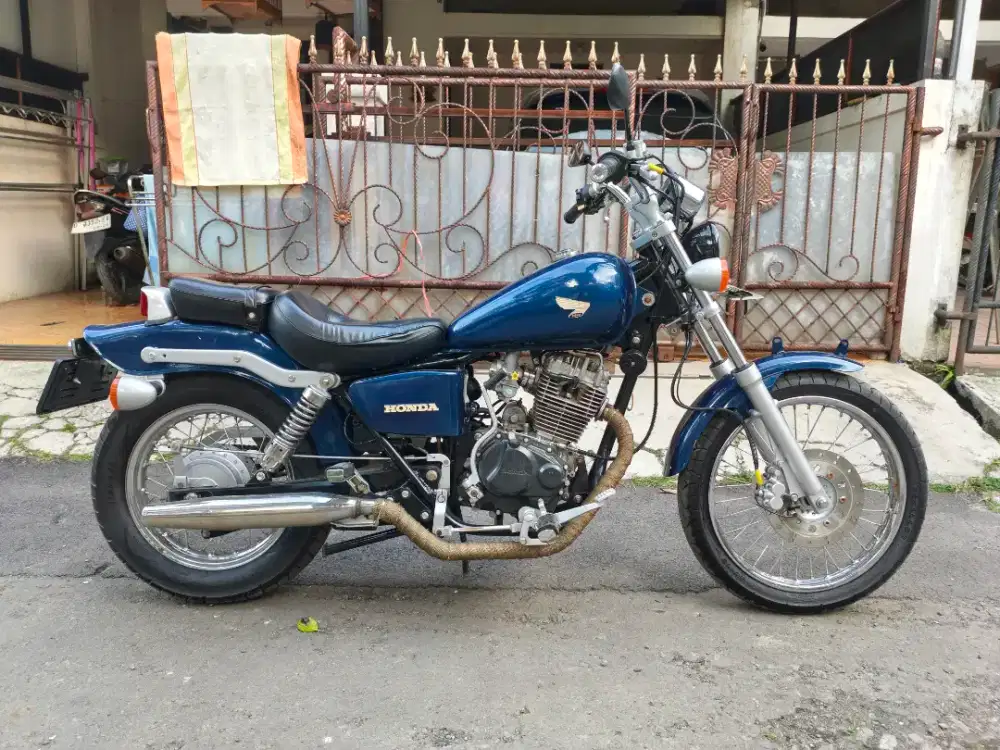 Cruiser Bobber Honda 200 cc