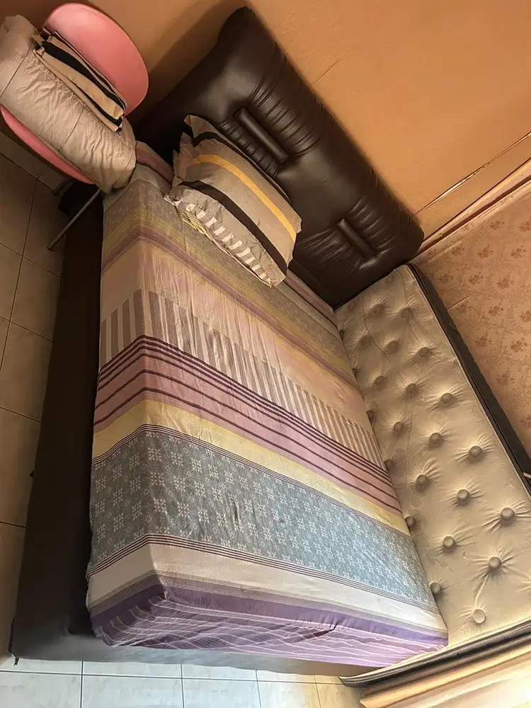 Tempat tidur sprinbed