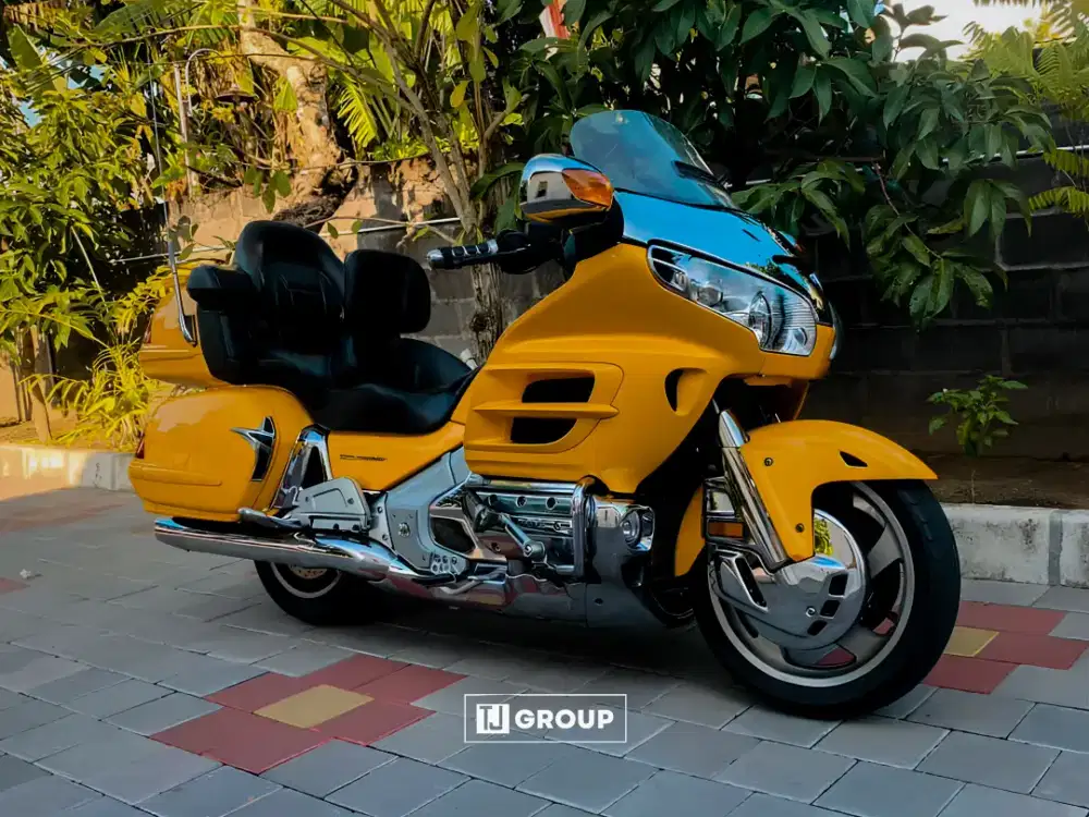FOR SALE!! Honda Goldwing GL1800 2004