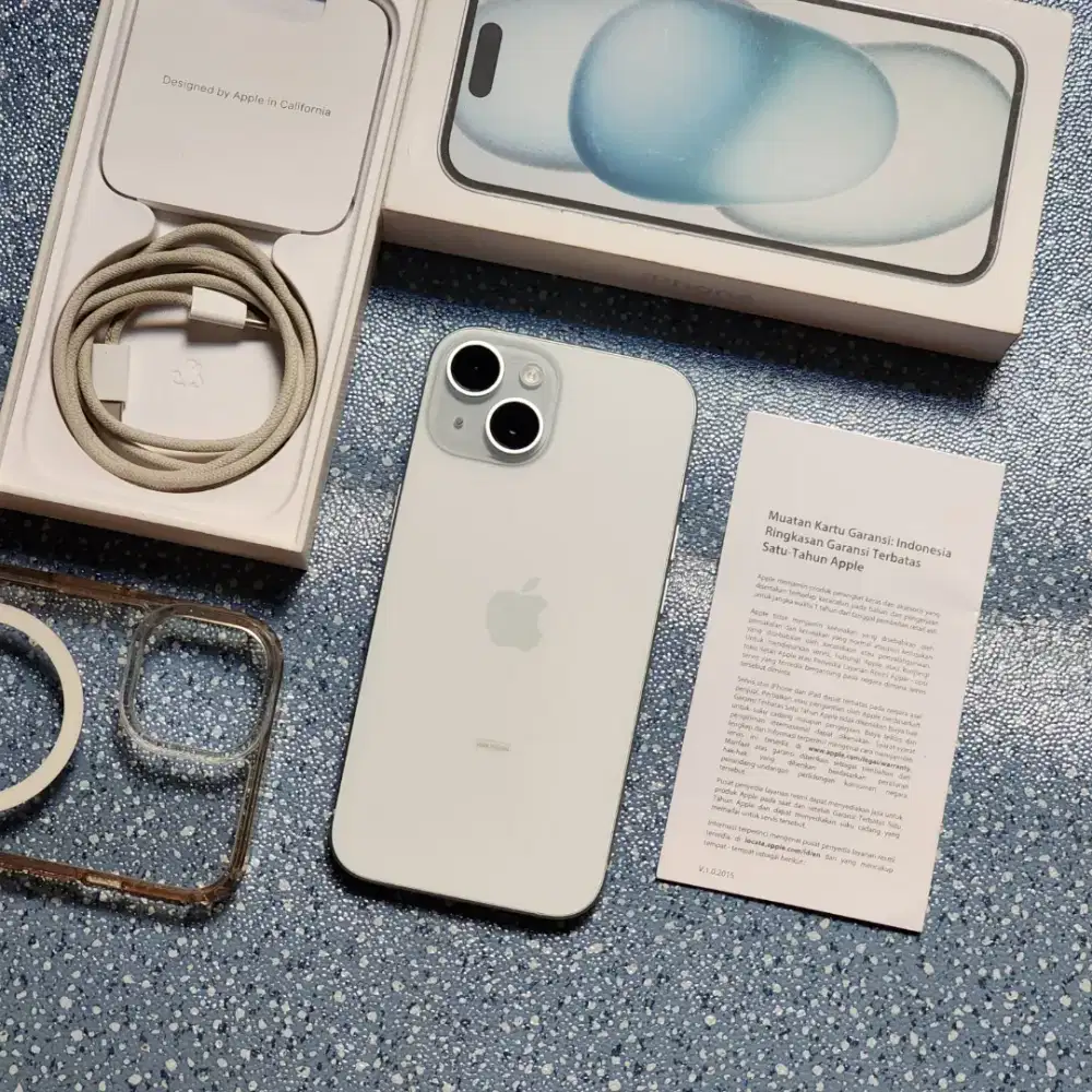 Iphone 15 128GB Blue Resmi IBOX Garansi Januari 2027