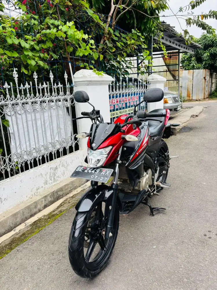 VIXION NEW R ISTIMEWA 2018 Pajak Hidup