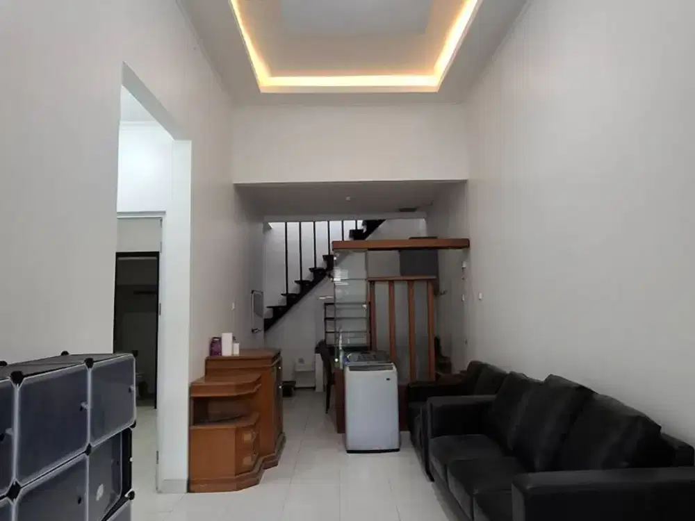 DIJUAL CEPAT DAN MURAH RUMAH SEMI FURNISHED SIAPHUNI PERUMAHAN KOTA WISATA CIBUBUR JAKARTA TIMUR
