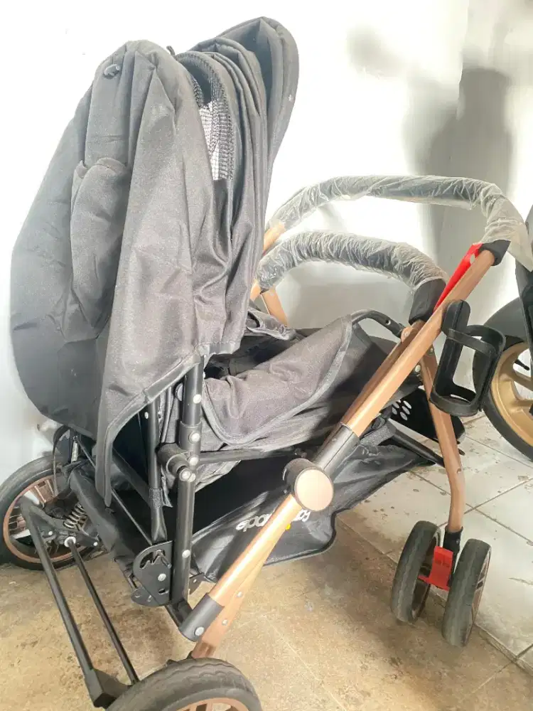 Stroller spacebaby like new