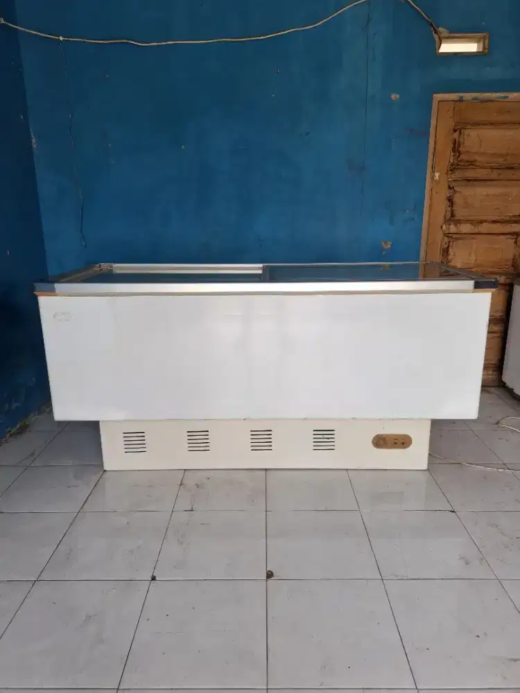Jual barang tarikan nya frezzer box sleding kaca dan box