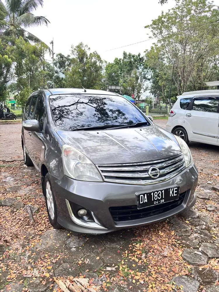 Grand Livina Ultimate 1.5