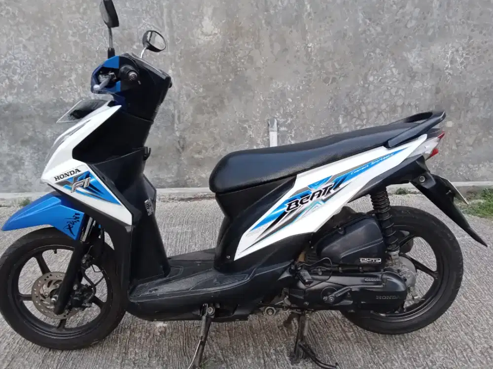 Honda beat fi AD lengkap mulus murah 2015