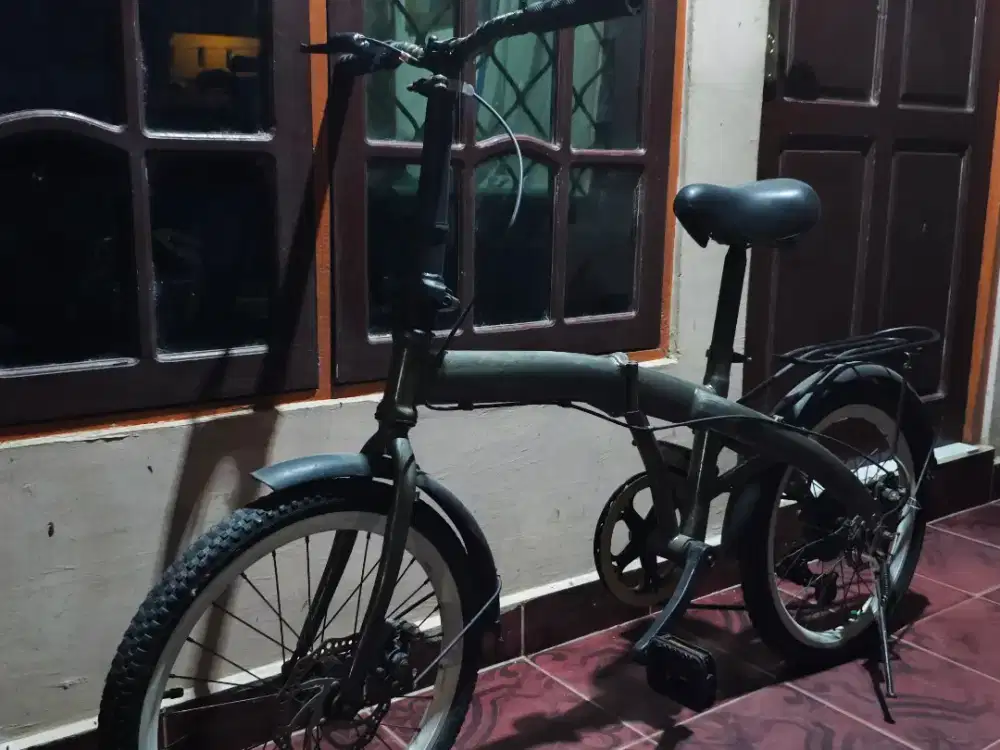 Sepeda lipat ukuran 20