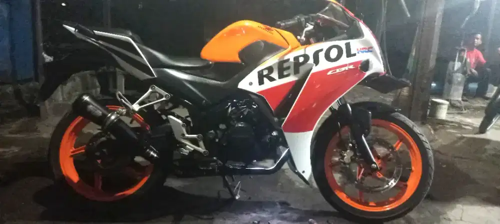 Honda CBR 2016 REPSOL