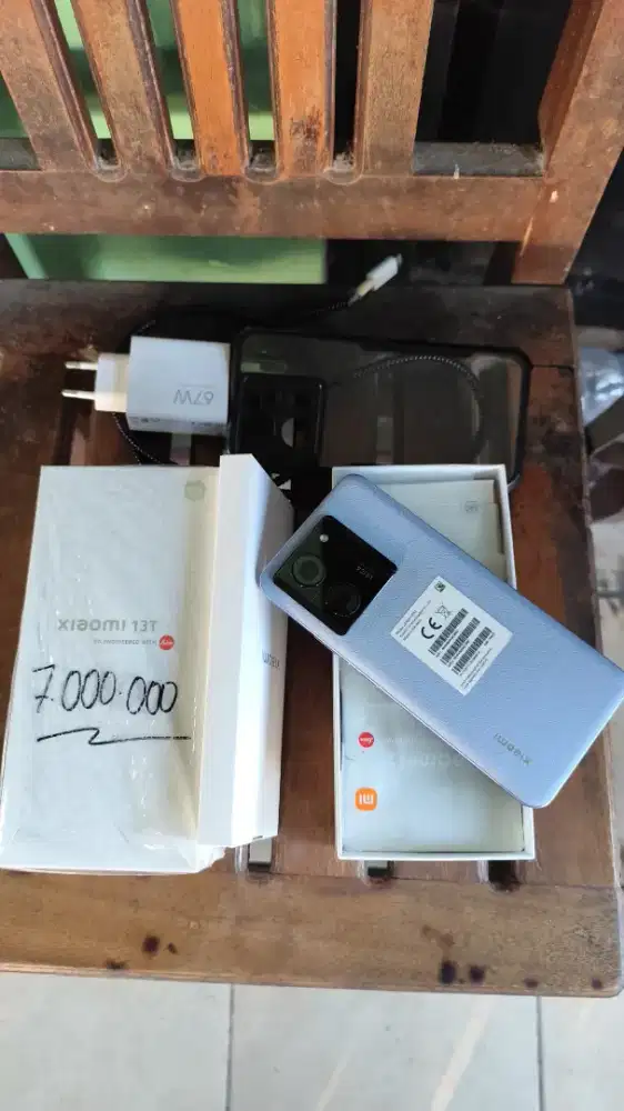 Xiaomi 13t 5G 12/256 lengkap orii bawaan