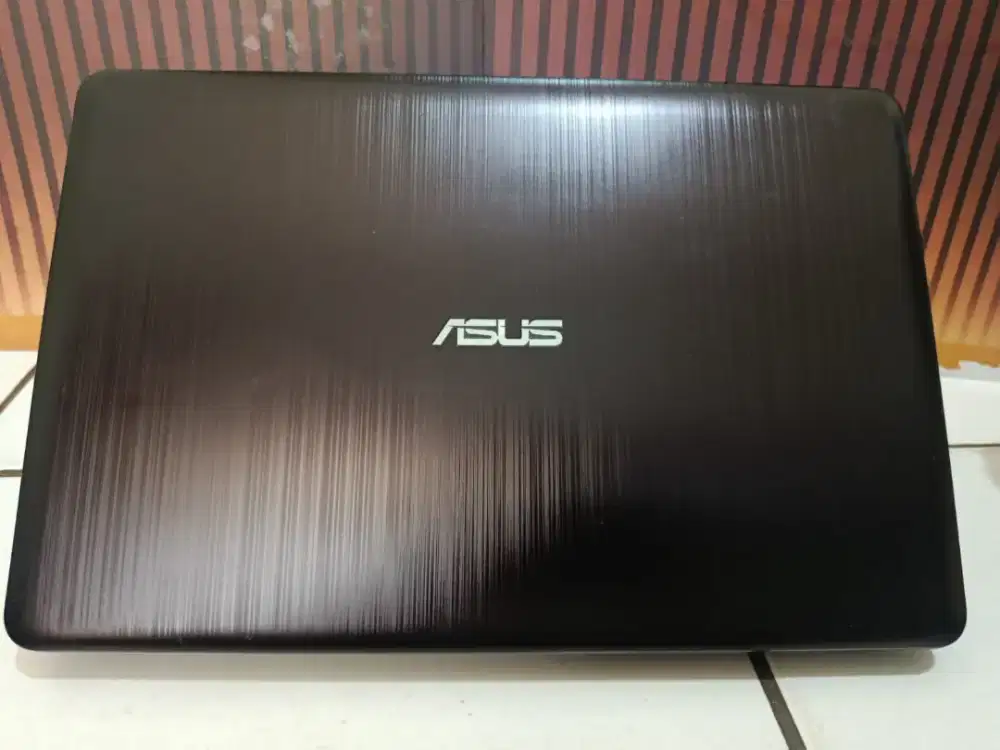 Jual laptop Asus vivobox X540U