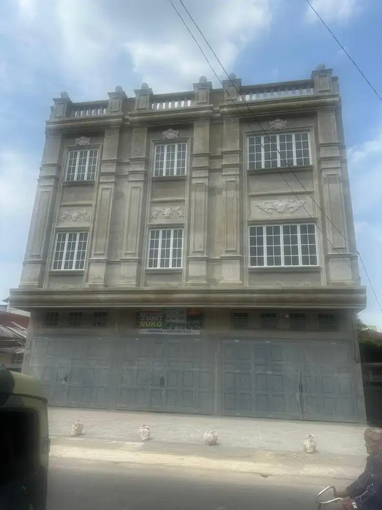 Dijual ruko kosong
