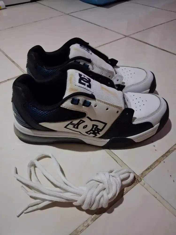 Sepatu Sneakers DC Shoes