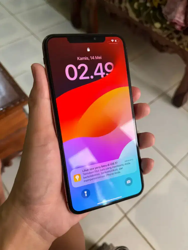 Iphone xs max 256gb warna gold