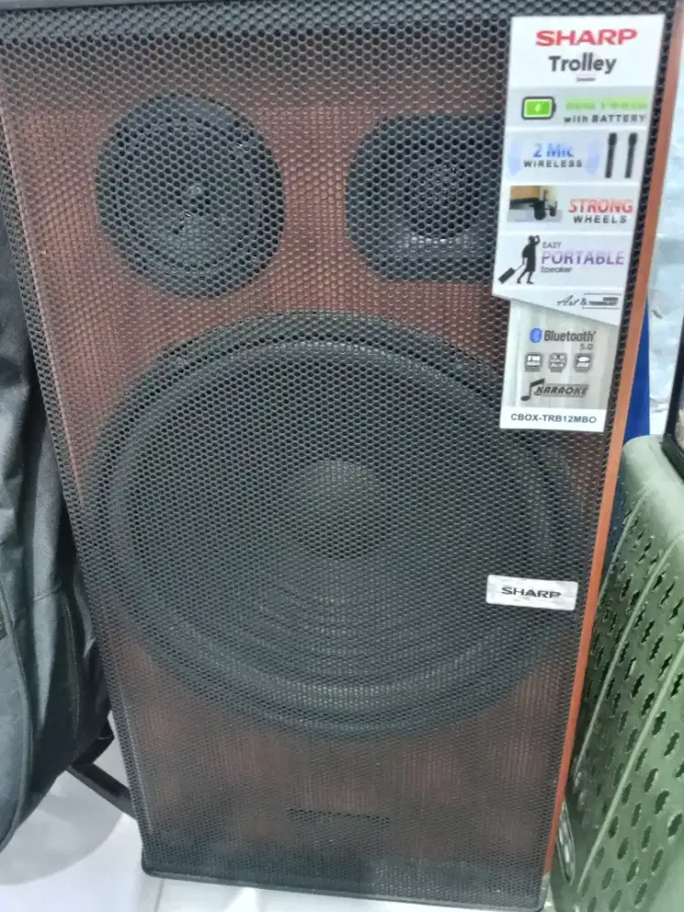 Speaker bluetooth