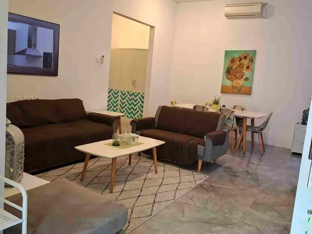 jual rumah full furnish sayap Setraduta