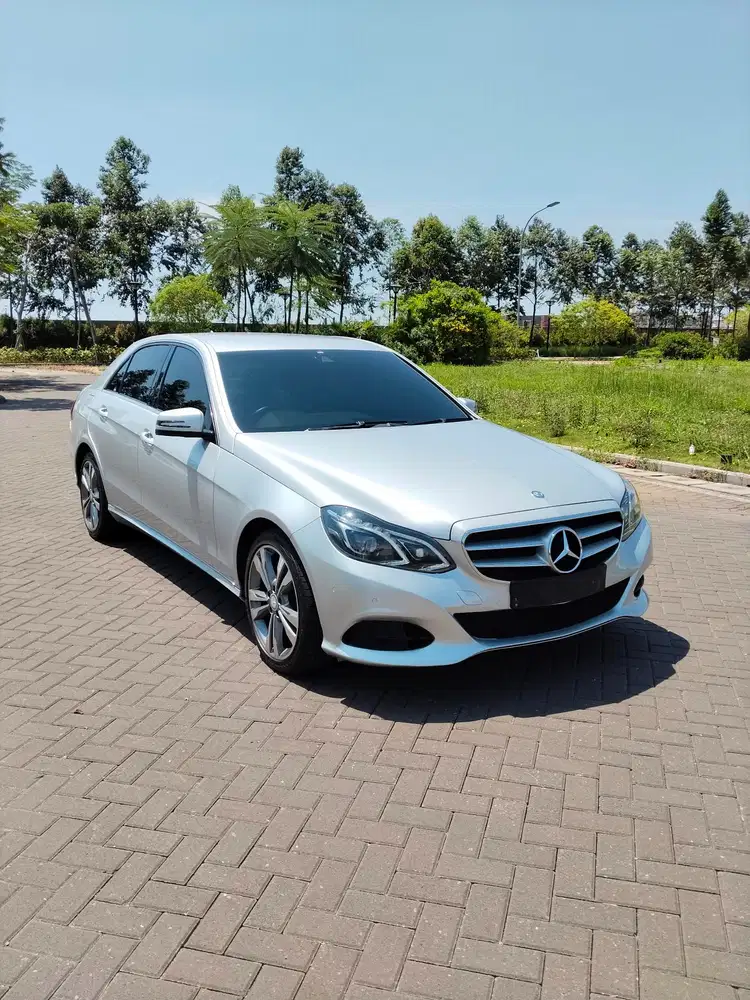 Mercedes-Benz E250 AVG 2015 NIK 2014 520i 530i A6 Camry Accord