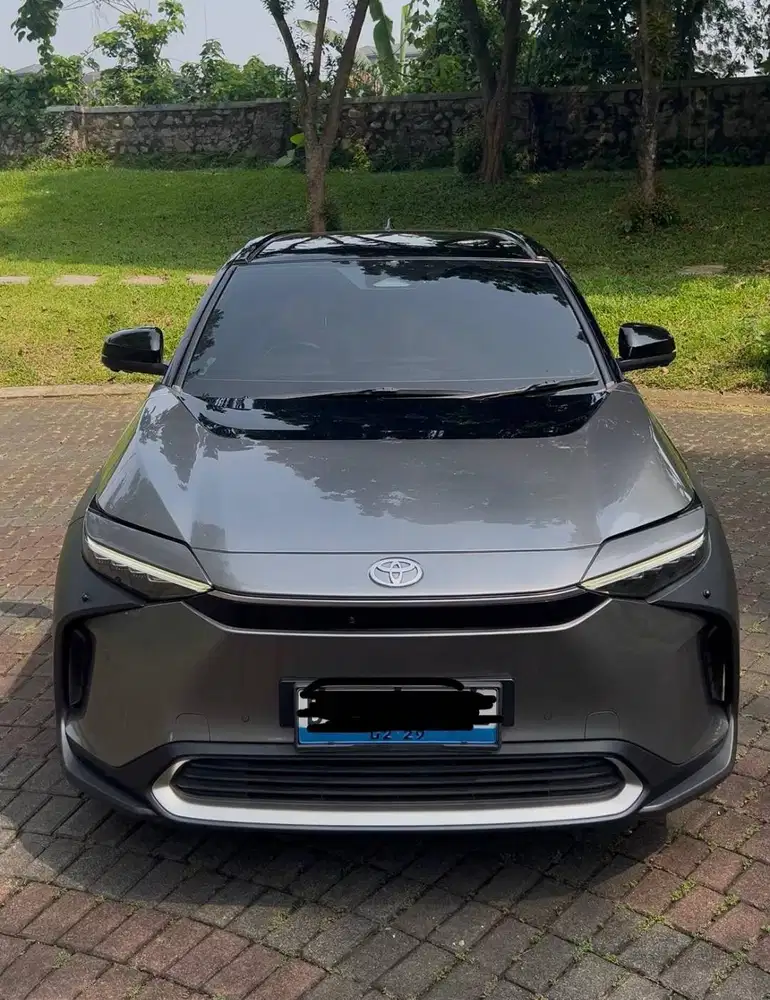 MOBIL MUSUH PERTAMINA TOYOTA BZ4X EV
