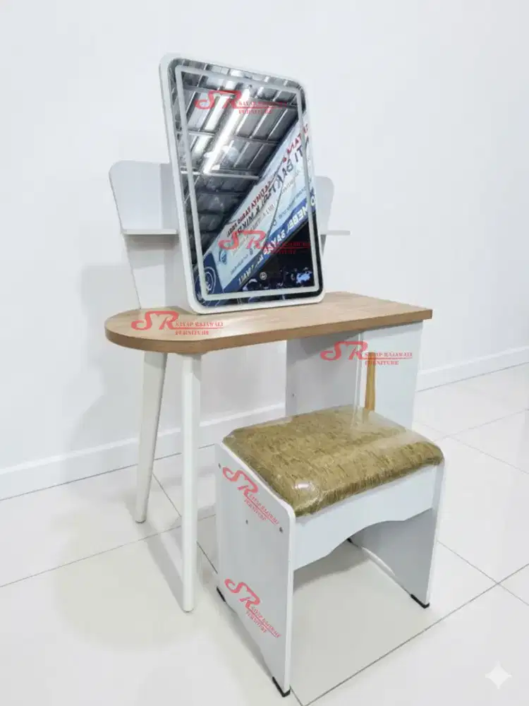 meja Rias Romaro Murah Area Jogja (dwi)