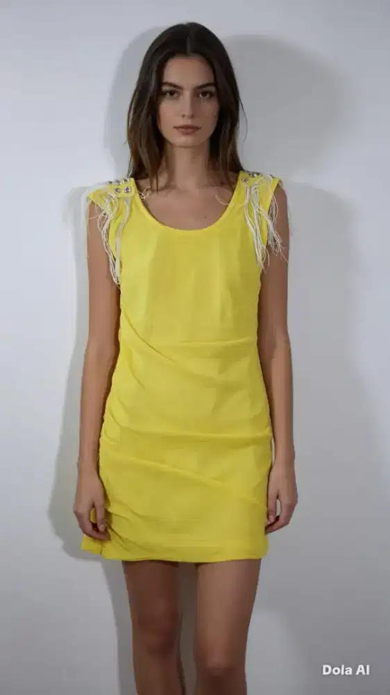 Dres warna kuning ini cocok buat bb 50 ke bawah