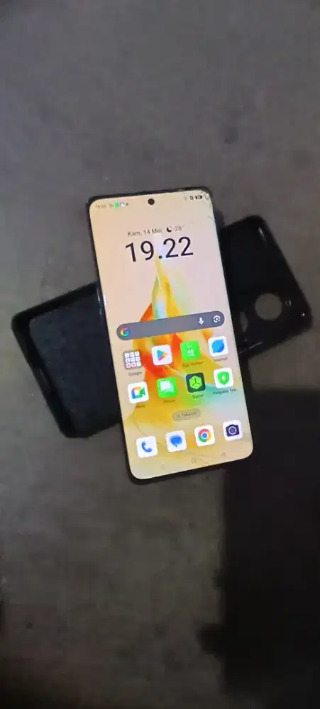 Oppo reno 8t 5G ram 8/256