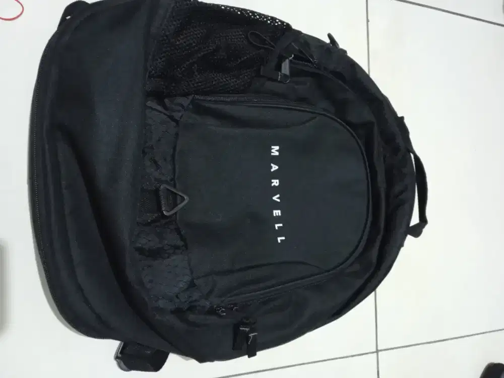 Tas laptop marvel