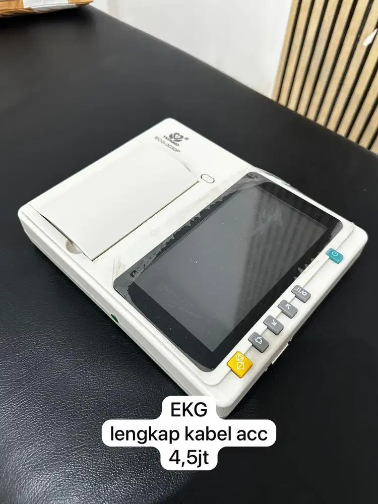 MESIN EKG WITH ACC