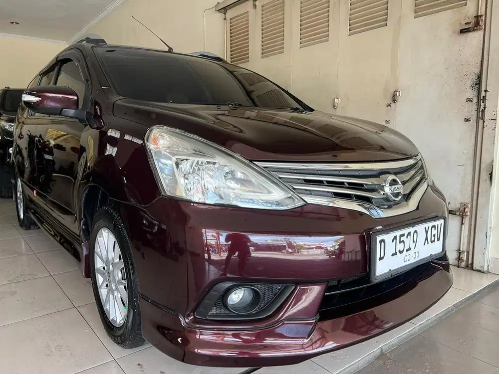 Nissan Grand livina 2013 XV HWS Matic