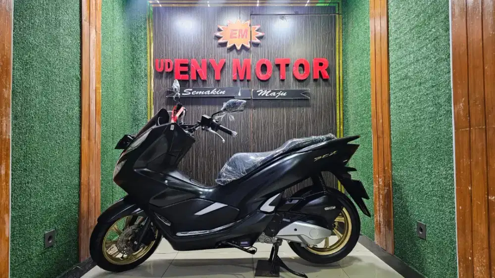 UD ENY MOTOR - Honda PCX 150 thn 2020 istimewa