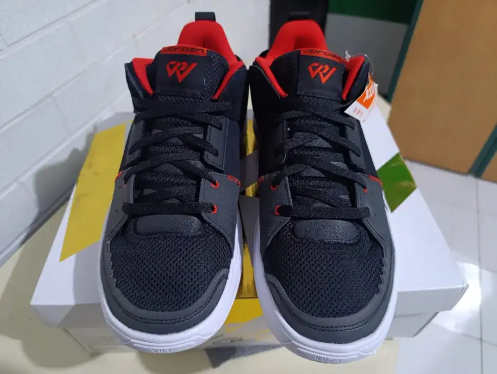Snakers Nike Jordan size 46 fit 45